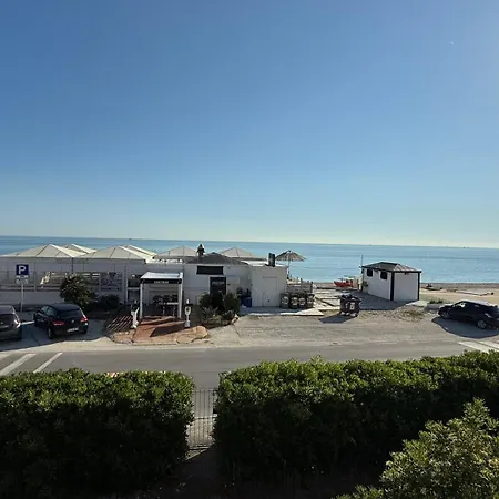 Se173 - Montemarciano, Trilocale Con Mansarda Fronte Mare 公寓 *